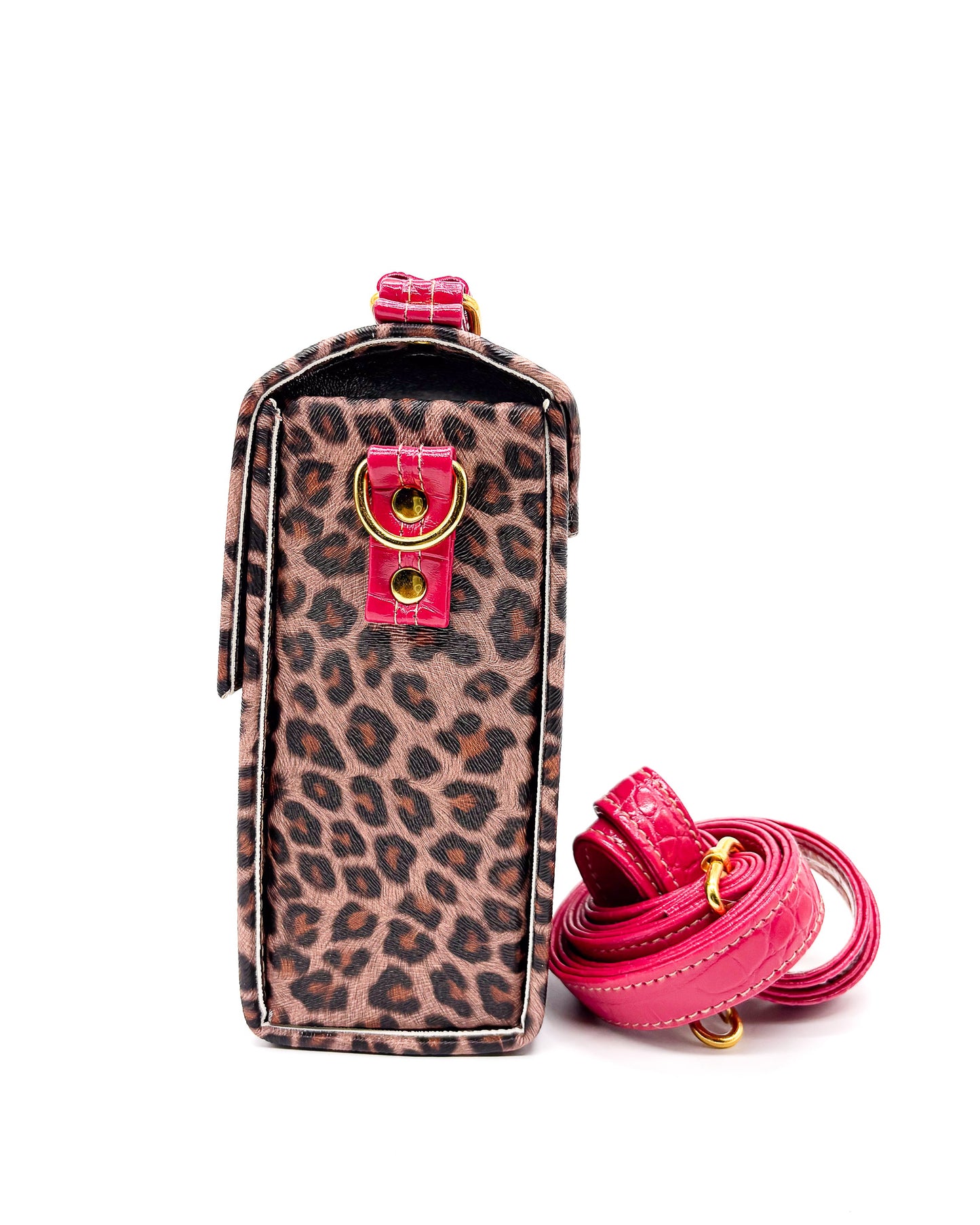 Yakira Leopard Print