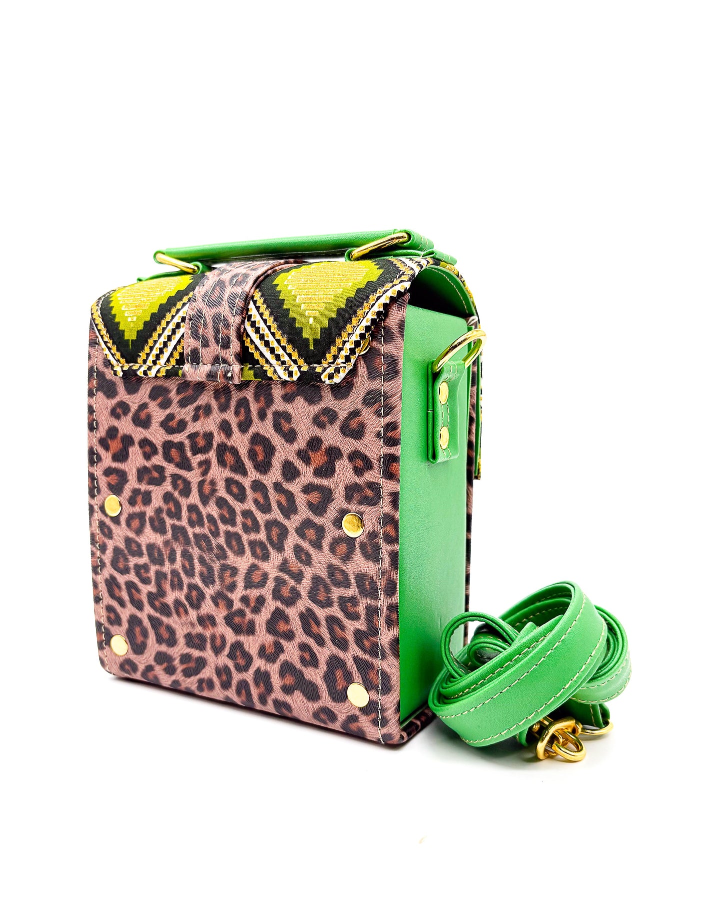 Yakira Leopard Green-Gold Print