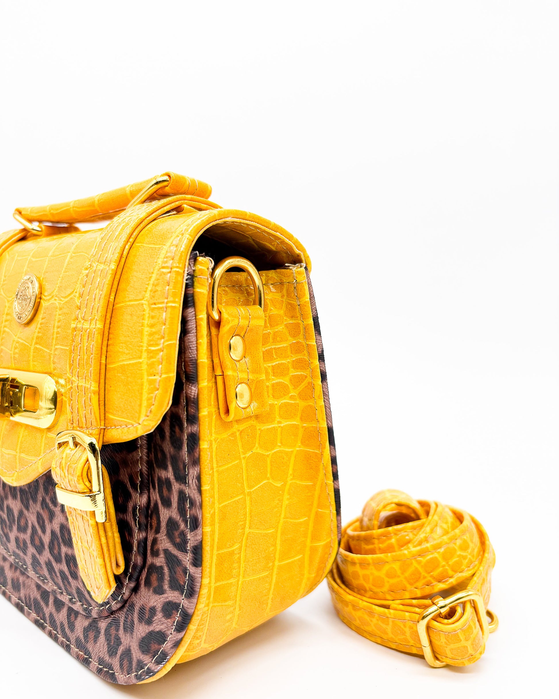 Gill Yellow Leopard Print - DR PACHANGA