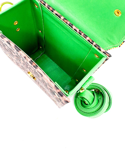 Yakira Leopard Green-Gold Print