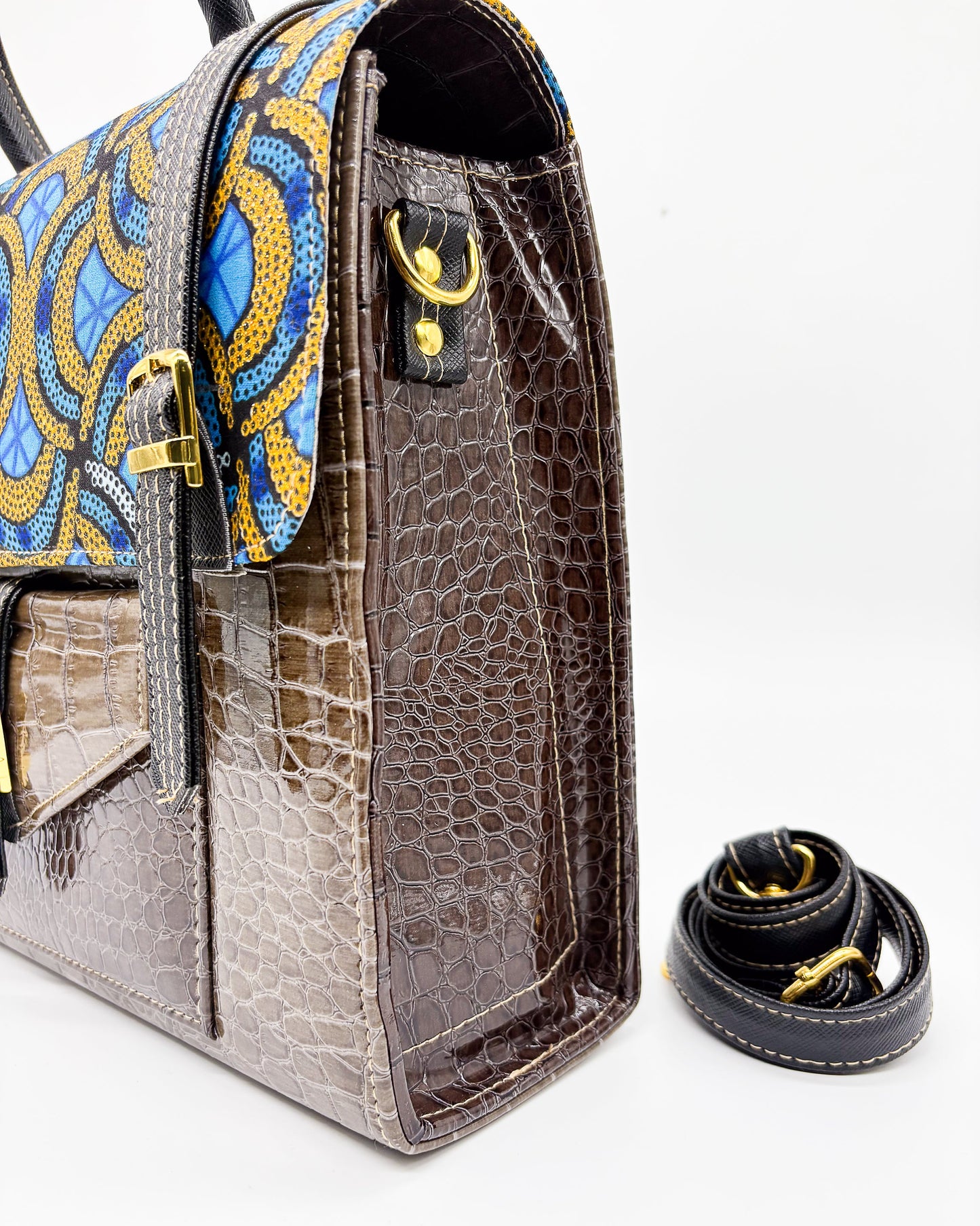 Gugu Grey - DR PACHANGA