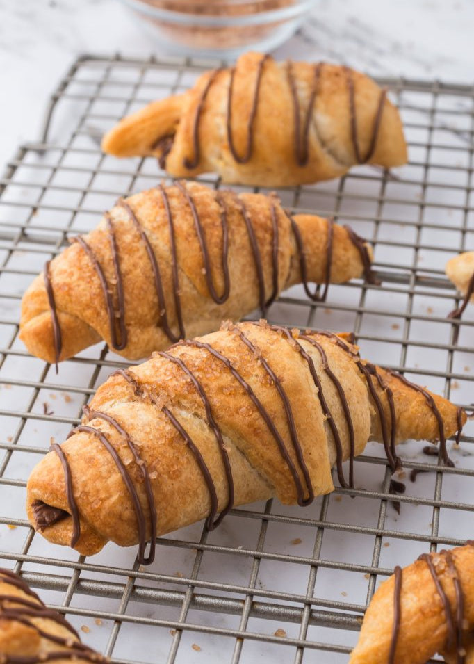Plain Croissant With Nutella